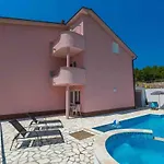 Apartment In 39121