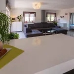 In 39121 Apartment *