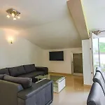 In 39121 Klenovica
