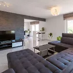 In 39121
