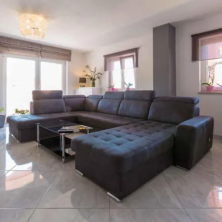 In 39121 Apartman Klenovica